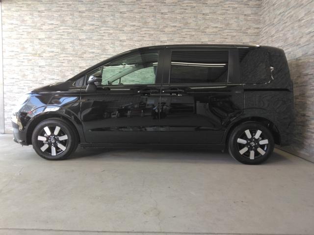 フリード エアーEX 当社デモカー 6人乗り 11.4インチコネクトナビ BSI リアクーラー 両側パワースライドドア(6枚目)