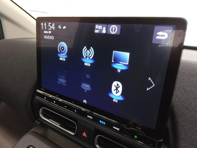 フリード エアーEX 当社デモカー 6人乗り 11.4インチコネクトナビ BSI リアクーラー 両側パワースライドドア(15枚目)