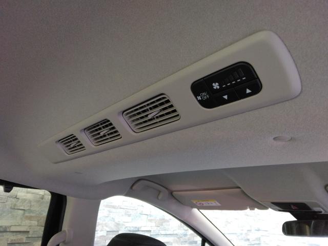 フリード エアーEX 当社デモカー 6人乗り 11.4インチコネクトナビ BSI リアクーラー 両側パワースライドドア(29枚目)