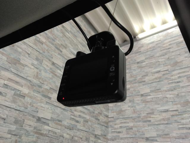 ヴェゼル ｅ：ＨＥＶＺ　２年保証　弊社下取車　コネクトディスプレー　ＥＴＣ　ＢＳＩ　シートヒーター（17枚目）