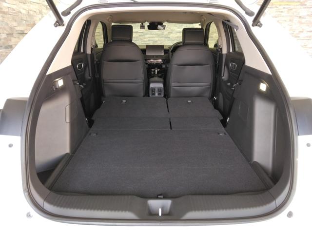 ヴェゼル ｅ：ＨＥＶＺ　２年保証　弊社下取車　コネクトディスプレー　ＥＴＣ　ＢＳＩ　シートヒーター（32枚目）