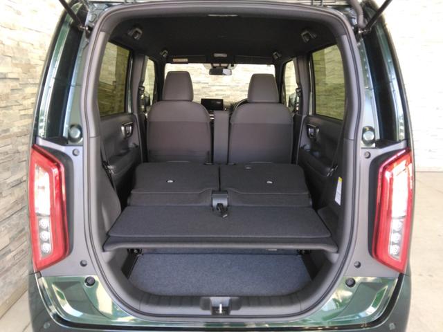 シートアレンジにより、さらに広いスペースを確保。普段のお買い物からレジャーまで幅広く活躍してくれます！