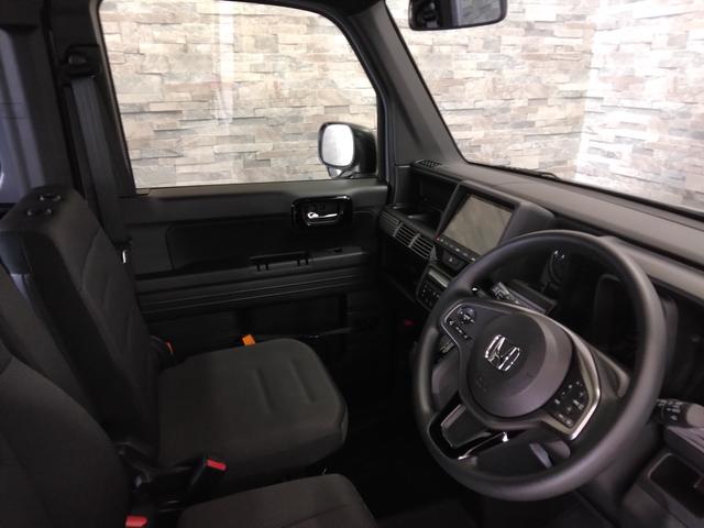 Ｎ－ＶＡＮ ファン　当社デモカー　８インチナビＴＶ　ＬＥＤヘッドライト　充電用ＵＳＢジャック（23枚目）