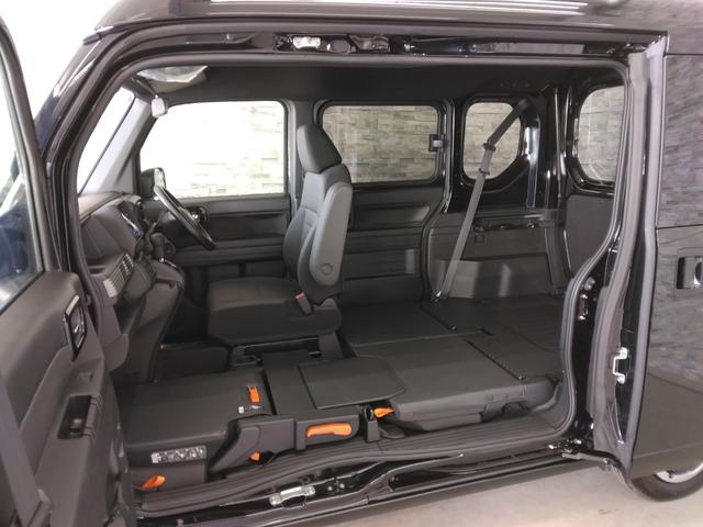 N-VAN ファン 当社デモカー ディスプレイオーディオ LEDヘッドライト 充電用USBジャック(12枚目)