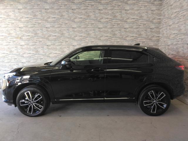 ヴェゼル ｅ：ＨＥＶＺ　弊社下取車　２年保証　コネクトディスプレー　ＥＴＣ　ＢＳＩ　パワーテールゲート　後退出庫サポート（6枚目）