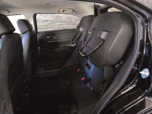 ヴェゼル ｅ：ＨＥＶＺ　弊社下取車　２年保証　コネクトディスプレー　ＥＴＣ　ＢＳＩ　パワーテールゲート　後退出庫サポート（12枚目）