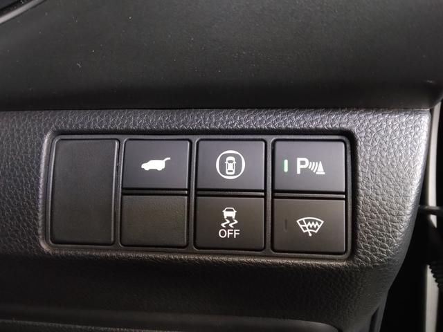 ヴェゼル ｅ：ＨＥＶＺ　弊社下取車　２年保証　コネクトディスプレー　ＥＴＣ　ＢＳＩ　パワーテールゲート　後退出庫サポート（19枚目）