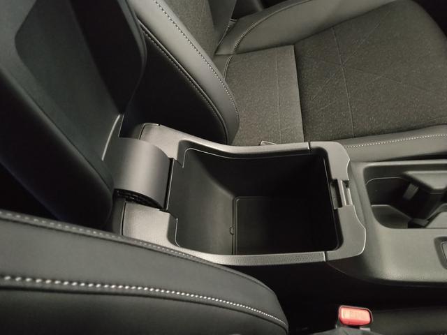 ヴェゼル ｅ：ＨＥＶＺ　弊社下取車　２年保証　コネクトディスプレー　ＥＴＣ　ＢＳＩ　パワーテールゲート　後退出庫サポート（26枚目）