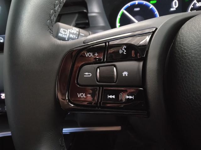 ヴェゼル ｅ：ＨＥＶＺ　弊社下取車　２年保証　コネクトディスプレー　ＥＴＣ　ＢＳＩ　パワーテールゲート　後退出庫サポート（29枚目）