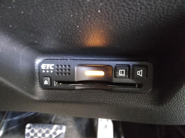 シャトル ハイブリッドＺホンダセンシング　２年保証　弊社下取車　８インチナビＴＶ　ＥＴＣ　ドラレコ前後　コンフォートビューパッケージ（18枚目）