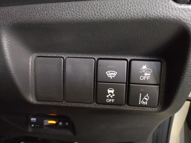 シャトル ハイブリッドＺホンダセンシング　２年保証　弊社下取車　８インチナビＴＶ　ＥＴＣ　ドラレコ前後　コンフォートビューパッケージ（19枚目）