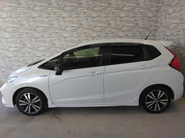 フィットハイブリッド Ｓホンダセンシング　１年保証　弊社下取車　７インチナビＴＶ（6枚目）