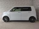 オプションになりますが、ボディーコーティングもご用意しております。新車の輝きに近づき、洗車などのお手入れも楽になりますよ。