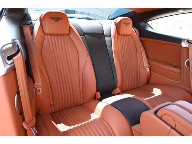 コンチネンタル ＧＴ　Ｖ８　左ハンドル　茶フルレザー内装　純正２１ＡＷ　ナビ　ＴＶ　バックカメラ　電動シート　シートヒーター＆エアコン　ＥＴＣ　コーナーセンサー（55枚目）