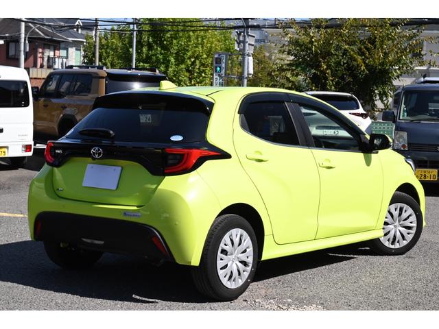 ヤリス Z ユーザー買取 ワンオーナー 禁煙 純正ナビ パノラミックビューモニター Bluetooth ETC シートヒーター レーダークルーズ ブラインドスポットモニター コーナーセンサー スマートキー(12枚目)