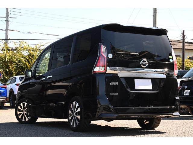 セレナ ハイウェイスター　ＶセレクションＩＩ　ユーザー買取　１オーナー　禁煙　プロパイロット　両側電動　シートヒーター　アルパイン１１型ナビ　アラウンドビュー　フルセグＴＶ　パーキングアシスト　Ｂｌｕｅｔｏｏｔｈ　ＥＴＣ　デジタルインナーミラー（7枚目）