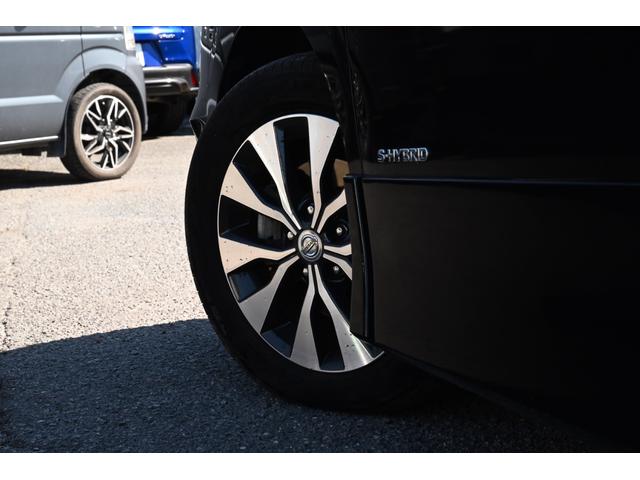 セレナ ハイウェイスター　ＶセレクションＩＩ　ユーザー買取　１オーナー　禁煙　プロパイロット　両側電動　シートヒーター　アルパイン１１型ナビ　アラウンドビュー　フルセグＴＶ　パーキングアシスト　Ｂｌｕｅｔｏｏｔｈ　ＥＴＣ　デジタルインナーミラー（29枚目）