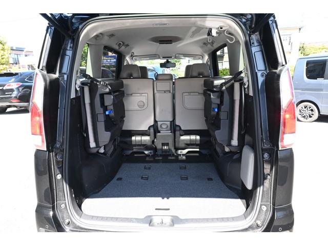 セレナ ハイウェイスター　ＶセレクションＩＩ　ユーザー買取　１オーナー　禁煙　プロパイロット　両側電動　シートヒーター　アルパイン１１型ナビ　アラウンドビュー　フルセグＴＶ　パーキングアシスト　Ｂｌｕｅｔｏｏｔｈ　ＥＴＣ　デジタルインナーミラー（33枚目）