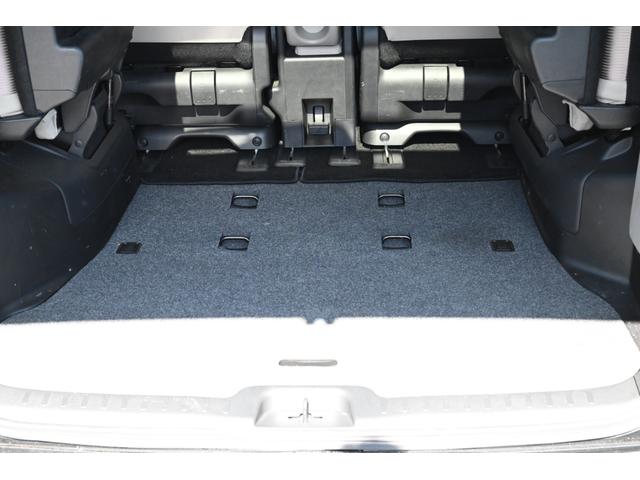 セレナ ハイウェイスター　ＶセレクションＩＩ　ユーザー買取　１オーナー　禁煙　プロパイロット　両側電動　シートヒーター　アルパイン１１型ナビ　アラウンドビュー　フルセグＴＶ　パーキングアシスト　Ｂｌｕｅｔｏｏｔｈ　ＥＴＣ　デジタルインナーミラー（34枚目）