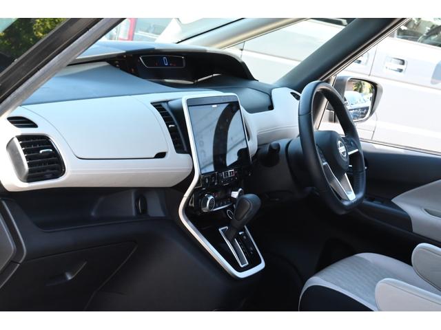 セレナ ハイウェイスター　ＶセレクションＩＩ　ユーザー買取　１オーナー　禁煙　プロパイロット　両側電動　シートヒーター　アルパイン１１型ナビ　アラウンドビュー　フルセグＴＶ　パーキングアシスト　Ｂｌｕｅｔｏｏｔｈ　ＥＴＣ　デジタルインナーミラー（44枚目）