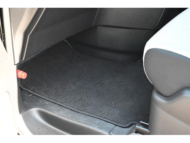 セレナ ハイウェイスター　ＶセレクションＩＩ　ユーザー買取　１オーナー　禁煙　プロパイロット　両側電動　シートヒーター　アルパイン１１型ナビ　アラウンドビュー　フルセグＴＶ　パーキングアシスト　Ｂｌｕｅｔｏｏｔｈ　ＥＴＣ　デジタルインナーミラー（48枚目）