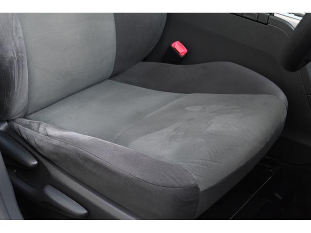 プリウスアルファ S ユーザー買取 禁煙 純正ナビ フルセグTV ETC バックモニター Bluetooth スマートキー プッシュスタート LEDヘッドライト フォグランプ ステアリングスイッチ(44枚目)