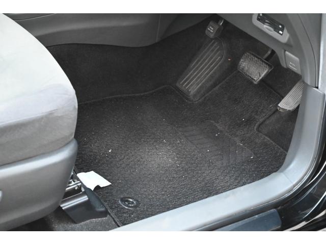 プリウスアルファ S ユーザー買取 禁煙 純正ナビ フルセグTV ETC バックモニター Bluetooth スマートキー プッシュスタート LEDヘッドライト フォグランプ ステアリングスイッチ(45枚目)