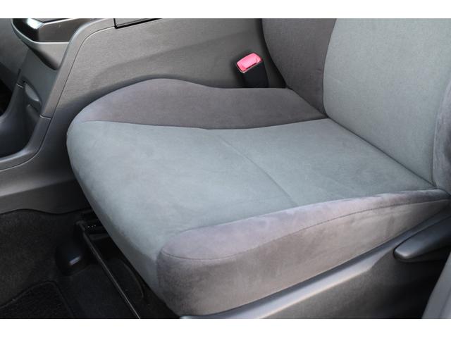 プリウスアルファ S ユーザー買取 禁煙 純正ナビ フルセグTV ETC バックモニター Bluetooth スマートキー プッシュスタート LEDヘッドライト フォグランプ ステアリングスイッチ(49枚目)