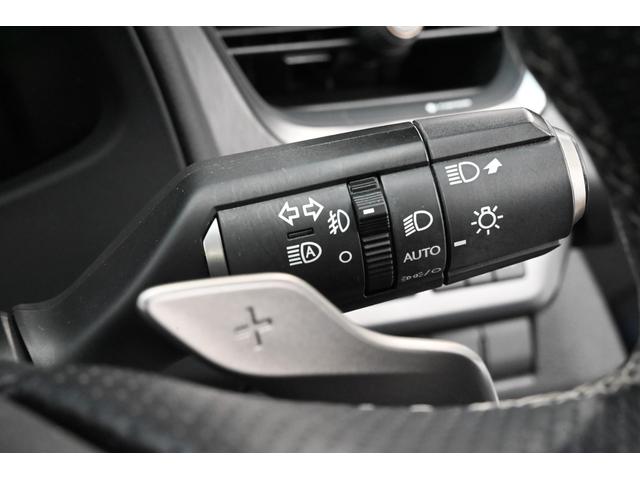 ＵＸ ＵＸ２５０ｈ　Ｆスポーツ　ユーザー買取　禁煙　白黒革　ナビ　フルセグＴＶ　パノラミックビュー　Ｂｌｕｅｔｏｏｔｈ　ＥＴＣ　前後ドライブレコーダー　シートヒーター　ステアリングヒーター　レーダークルーズ　ルーフラッピング　ＢＳＭ（73枚目）