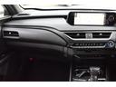 ＵＸ２５０ｈ　Ｆスポーツ　ユーザー買取　禁煙　白黒革　ナビ　フルセグＴＶ　パノラミックビュー　Ｂｌｕｅｔｏｏｔｈ　ＥＴＣ　前後ドライブレコーダー　シートヒーター　ステアリングヒーター　レーダークルーズ　ルーフラッピング　ＢＳＭ（39枚目）
