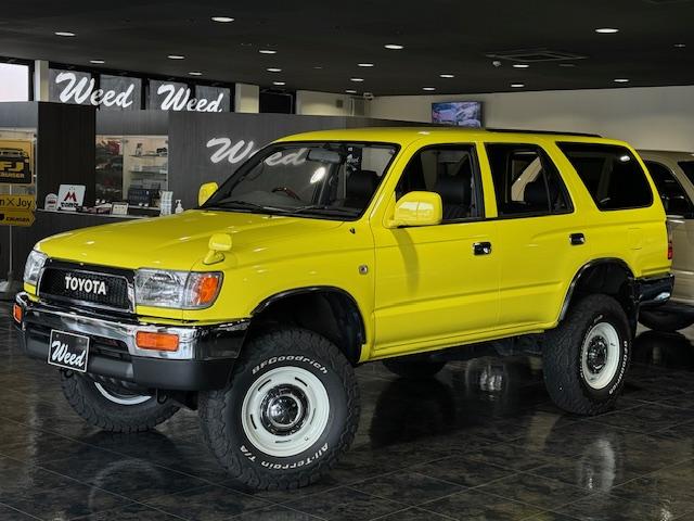 ハイラックスサーフ ＳＳＲ－Ｘ　４ＲＵＮＮＥＲスタイル　ＭＴ車　チャンピオンイエロー　リフトアップ　ナビ　ＥＴＣ　ナローボディ　１６インチＡＷ　ＢＦグッドリッチタイヤ　　レザー調シートカバー　内張りレザー張り　ガラスコーティング（3枚目）