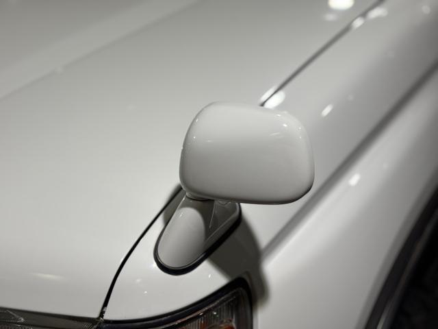 ハイラックスサーフ 　４ＲＵＮＮＥＲスタイル　点検整備済み車両　ナロー　リフトアップ　１６インチＡＷ　ＢＦＧ／ＡＴタイヤ　ＴＯＹＯＴＡグリル　　レザー調シートカバー　ｗｅｅｄコンプリートモデル（8枚目）