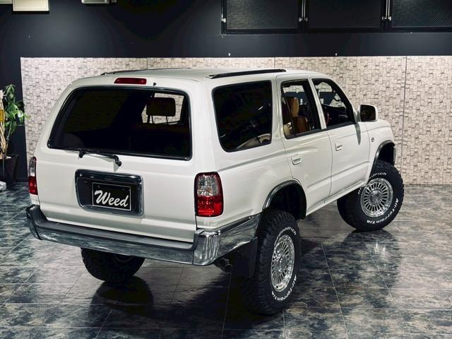 ハイラックスサーフ 　４ＲＵＮＮＥＲスタイル　点検整備済み車両　ナロー　リフトアップ　１６インチＡＷ　ＢＦＧ／ＡＴタイヤ　ＴＯＹＯＴＡグリル　　レザー調シートカバー　ｗｅｅｄコンプリートモデル（21枚目）