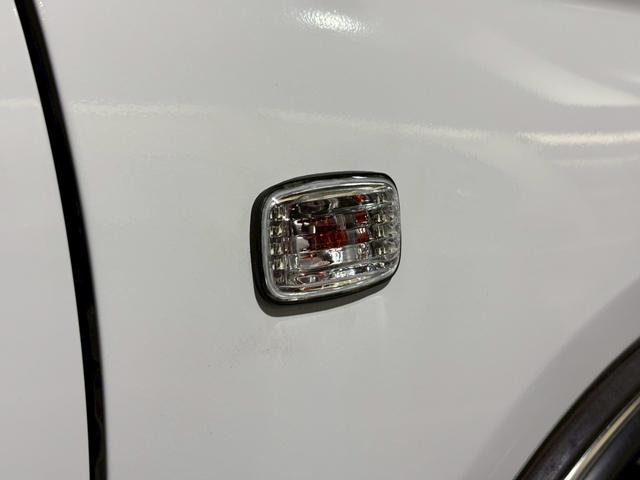 ハイラックスサーフ 　４ＲＵＮＮＥＲスタイル　点検整備済み車両　ナロー　リフトアップ　１６インチＡＷ　ＢＦＧ／ＡＴタイヤ　ＴＯＹＯＴＡグリル　　レザー調シートカバー　ｗｅｅｄコンプリートモデル（34枚目）