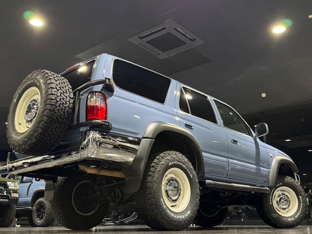 ハイラックスサーフ ＳＳＲ－Ｇ　ＸＣスタイル　点検交換整備済み車両　リフトアップ　１６インチＡＷ　ＢＦグッドリッチ　ＴＯＹＯＴＡグリル　シートカバー　ナビ　ＥＴＣ　ラプターライナーペイント　ガラスコーティング（21枚目）