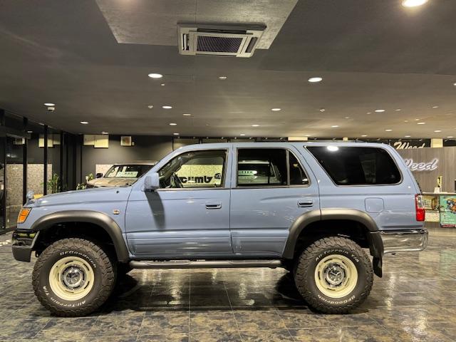 ハイラックスサーフ ＳＳＲ－Ｇ　ＸＣスタイル　点検交換整備済み車両　リフトアップ　１６インチＡＷ　ＢＦグッドリッチ　ＴＯＹＯＴＡグリル　シートカバー　ナビ　ＥＴＣ　ラプターライナーペイント　ガラスコーティング（30枚目）