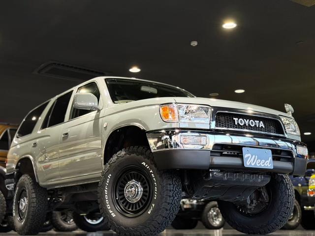 ハイラックスサーフ ＳＳＲ－Ｘ　４Ｒｕｎｎｅｒスタイル　ＮＥＷペイント　点検交換整備済み　リフトアップ　１６インチＡＷ　ＢＦグッドリッチ　ＴＯＹＯＴＡグリル　レトロキャメルシートカバー　ナビ　ＥＴＣ　ガラスコーティング（8枚目）