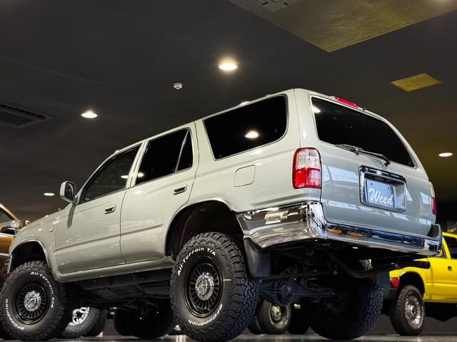 ハイラックスサーフ ＳＳＲ－Ｘ　４Ｒｕｎｎｅｒスタイル　ＮＥＷペイント　点検交換整備済み　リフトアップ　１６インチＡＷ　ＢＦグッドリッチ　ＴＯＹＯＴＡグリル　レトロキャメルシートカバー　ナビ　ＥＴＣ　ガラスコーティング（32枚目）