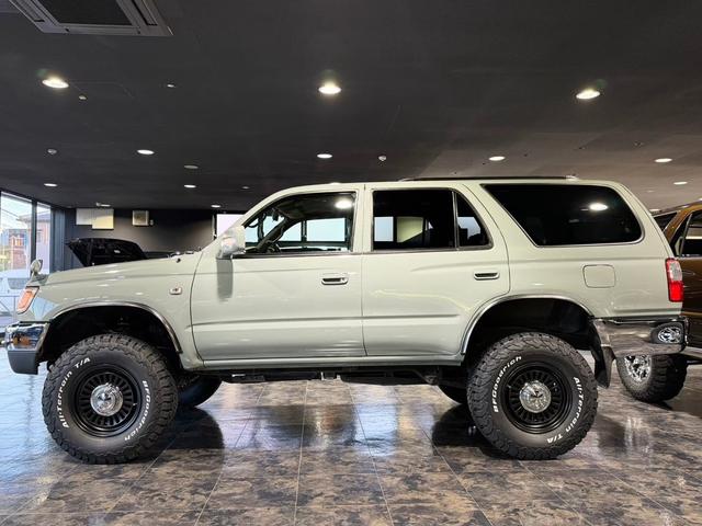 ハイラックスサーフ ＳＳＲ－Ｘ　４Ｒｕｎｎｅｒスタイル　ＮＥＷペイント　点検交換整備済み　リフトアップ　１６インチＡＷ　ＢＦグッドリッチ　ＴＯＹＯＴＡグリル　レトロキャメルシートカバー　ナビ　ＥＴＣ　ガラスコーティング（36枚目）