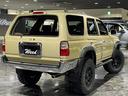 人も荷物も沢山乗せられる本格4WD!! 街乗りでも、山や海などアウトドアでも大活躍!