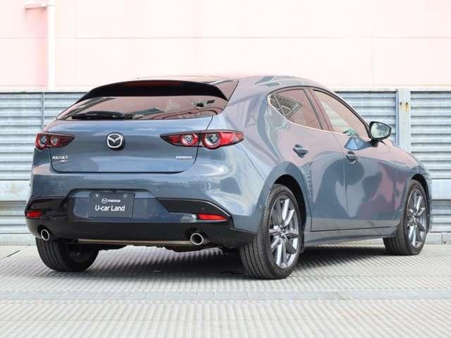 MAZDA3ファストバック 1.8 XD Lパッケージ ディーゼルターボ 4WD マツダ認定中古車 衝突被害軽減ブレーキ コ(2枚目)