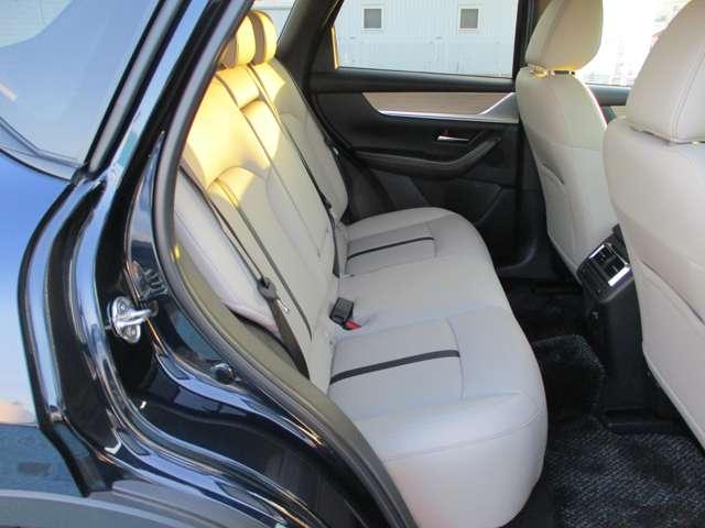 ＣＸ－６０ ２．５　２５Ｓ　Ｌパッケージ　当社試乗車アップ　衝突被害軽減ブレーキ（14枚目）