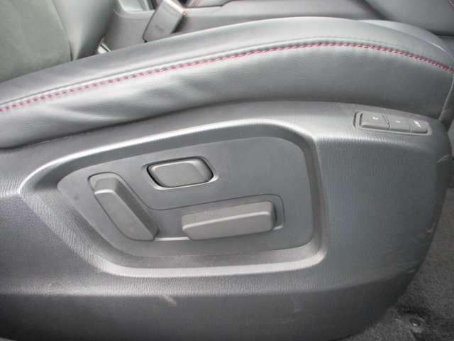 �^�]�ȃV�[�g�͑O��X���C�h�E�㉺���t�^�[�E���N���C�j���O�E�����o�[�T�|�[�g���ׂ����������A�l�n��̊���������鎖���ł���d���V�[�g�𑕔��B�܂�����l�܂ŃV�[�g�������[���邱�Ƃ��ł��܂��B