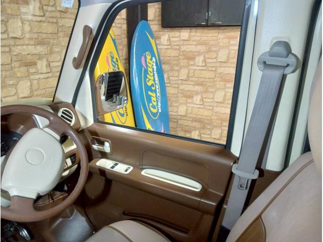 スクラム ＰＣ　アーリー　レトロバス仕様　キャルルック　カスタムカー（5枚目）