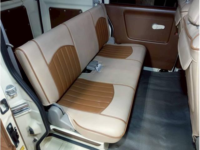 スクラム ＰＣ　アーリー　レトロバス仕様　キャルルック　カスタムカー（18枚目）