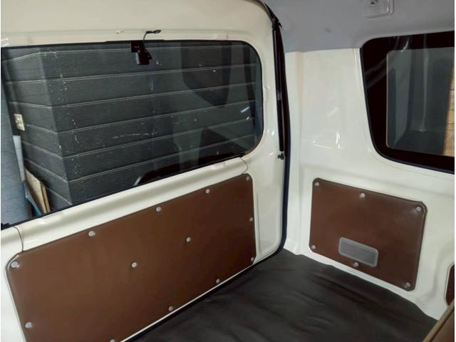 スクラム ＰＣ　アーリー　レトロバス仕様　キャルルック　カスタムカー（19枚目）