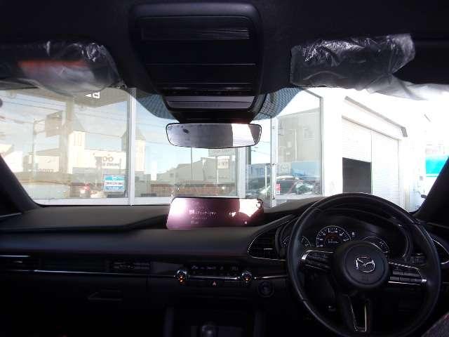 MAZDA3ファストバック 1.5 15S ブラックトーンエディション(3枚目)