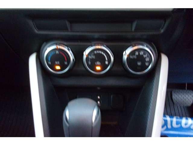 ＭＡＺＤＡ２ １５ＢＤ　サービスカーＵＰ　フルセグＴＶ　３６０°モニタ－（10枚目）