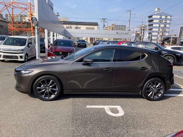 マツダ ＭＡＺＤＡ３ファストバック