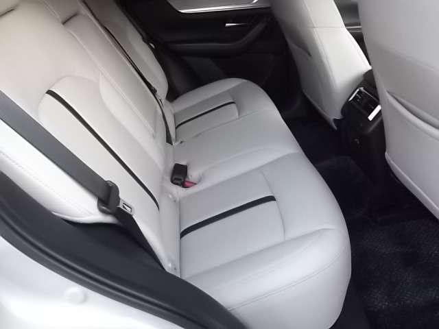 CX-60 2.5 25S Lパッケージ マツダ認定Ucar 試乗車アップ 車両(8枚目)